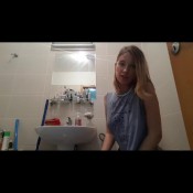 tanya toot and poop the fart head