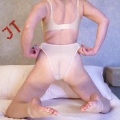 your cute gf farts loud hd julztaylor