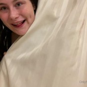 lunasexyfarts shower farts luna ambrose