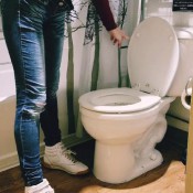 bathroom dairies stinky lanalocks