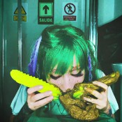 what`s going on here? dirtybetty sweet betty parlour