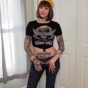 stinky butthole mooning 4k mohawk molly