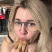 Misty_phoenix Fingering Fisting Smearing And Tasting