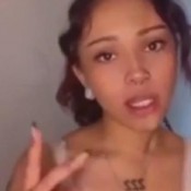 Debtqueen98 Worship My Shit Slave