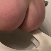 Lanasfart Taking A Shit At Work LanasWorksOFfart