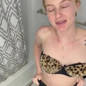 Queenblondee An Awesome Poop Session Sara Bee