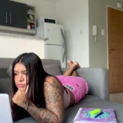Candyyfoxvip Trying To Study But My Farts Distract Me
