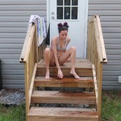 Liz Raw In Video - Public Peeing Outside