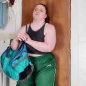 Kelly Shamrock Holding It In