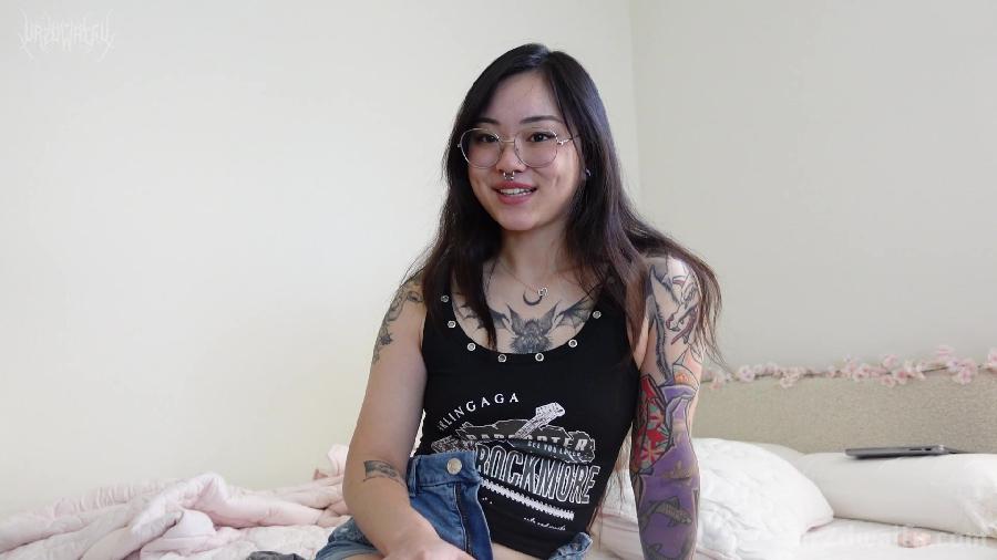 Ur2dwaifu Ill Keep Your Secret Freak