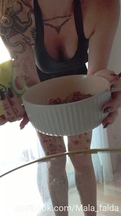 Mala_falda Meal Mala Falda