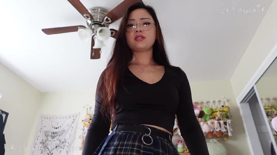 Ur2dwaifu Giantess Vore You