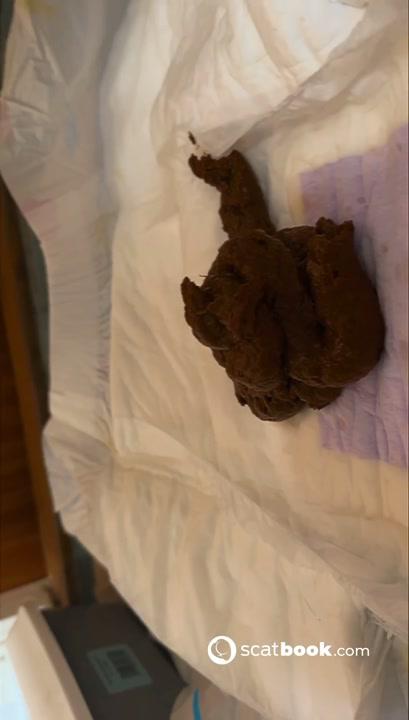 Messygirl My Beautiful Ass Giving The Perfect Poop